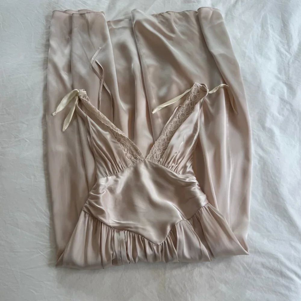 Helsa pink/beige maxi silk dress with cuet bowtie - Picture 2 of 6